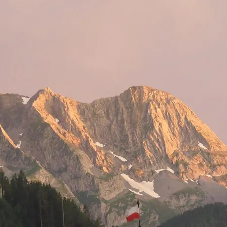 Гостевой дом Zillertal 2*